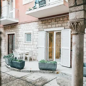 Luxury 4 Star In The Old Town Apartment Zadar