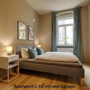 Homie Schiestlstrasse - Moderne Altbauapartments, Nahe Stadtzentrum & Weinberge Apartment